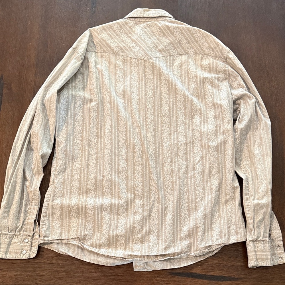 Hurley Snap Button Down Shirt Large - image 6